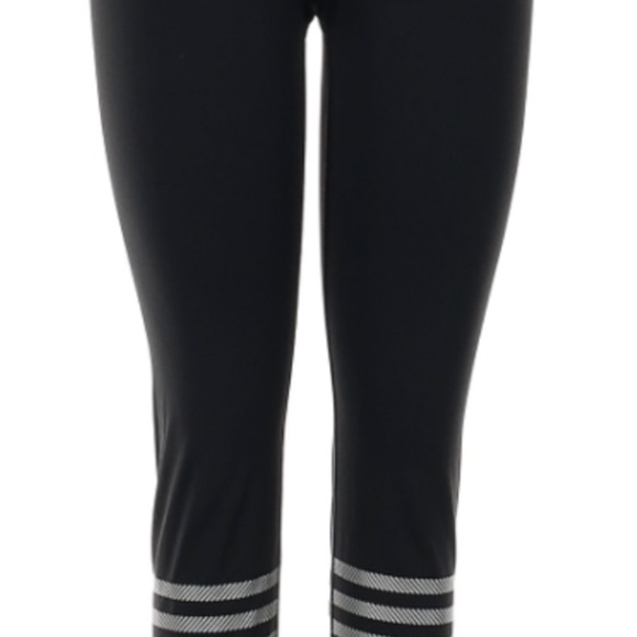 Athleta Black Race Striped Leggings. Size medium petite. - Picture 2 of 5